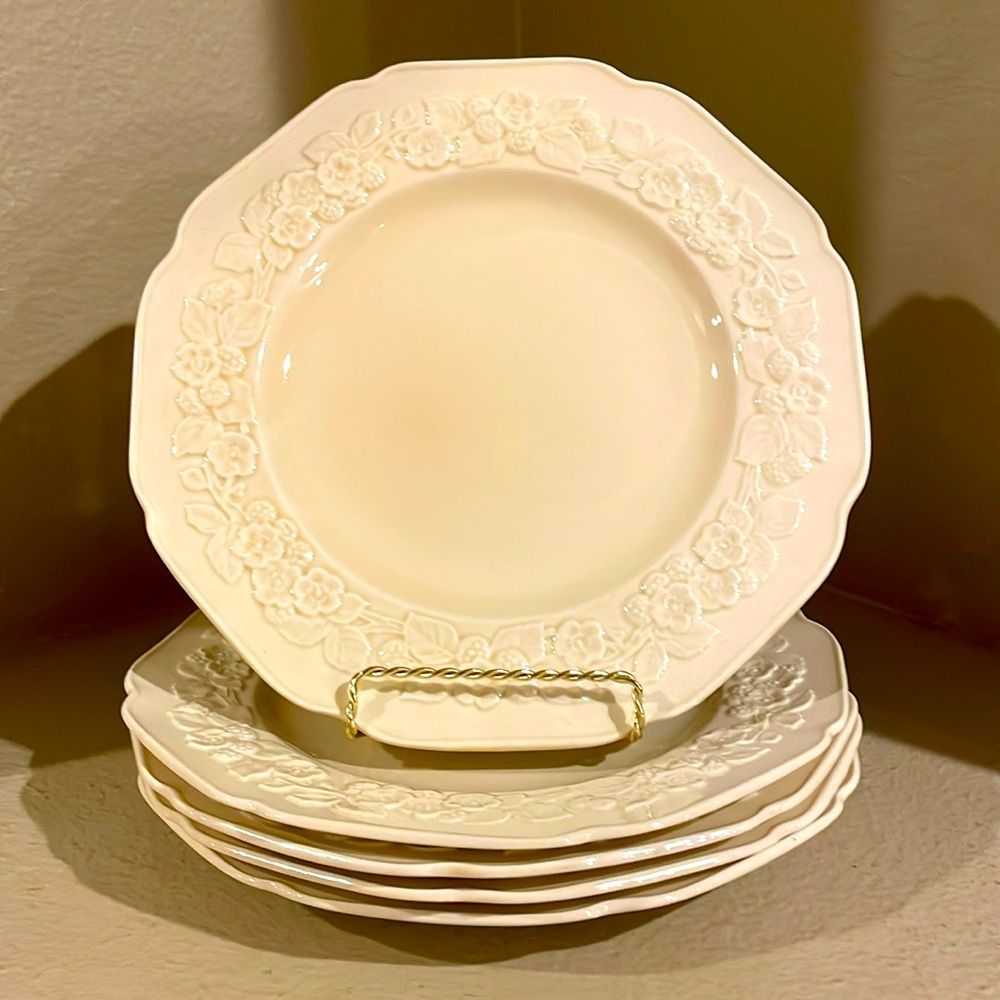 VTG- Crown Ducal Ivory Bundle of 5 Dinner Plates Bundle #2